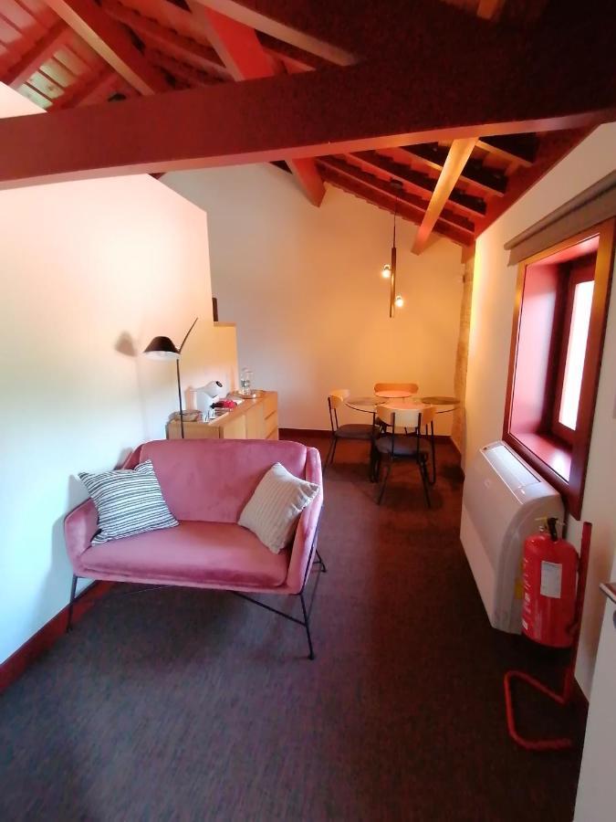 Quinta Pousada De Fora Wines & Tourism Guimarães Buitenkant foto